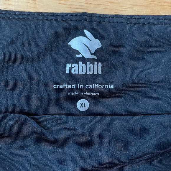 Rabbit Women’s XL Running Shorts with Liner - Picture 3 of 4